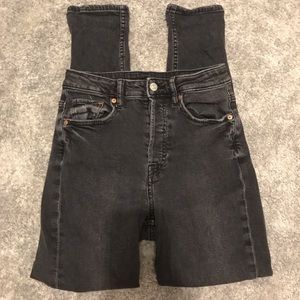 ripped charcoal skinny jeans